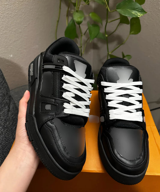 Black trainers